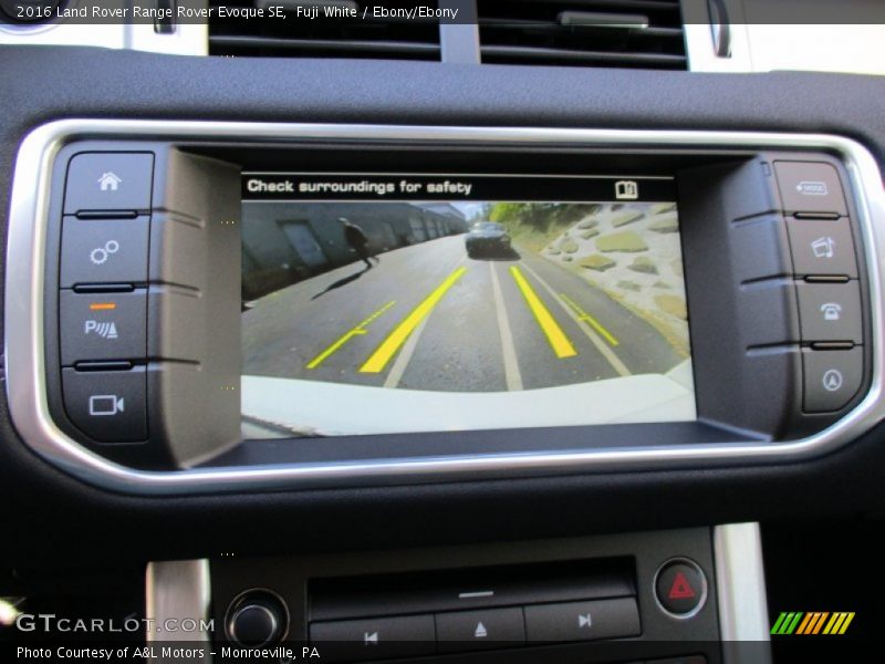 Fuji White / Ebony/Ebony 2016 Land Rover Range Rover Evoque SE