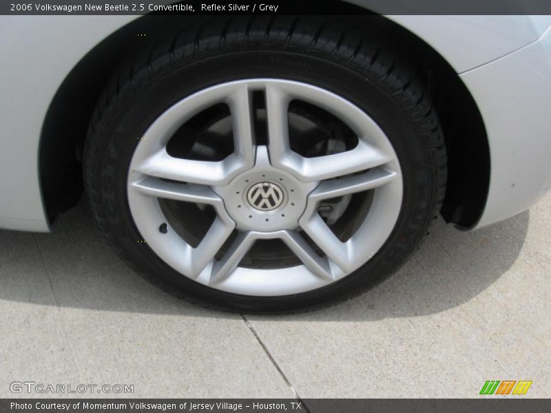 Reflex Silver / Grey 2006 Volkswagen New Beetle 2.5 Convertible