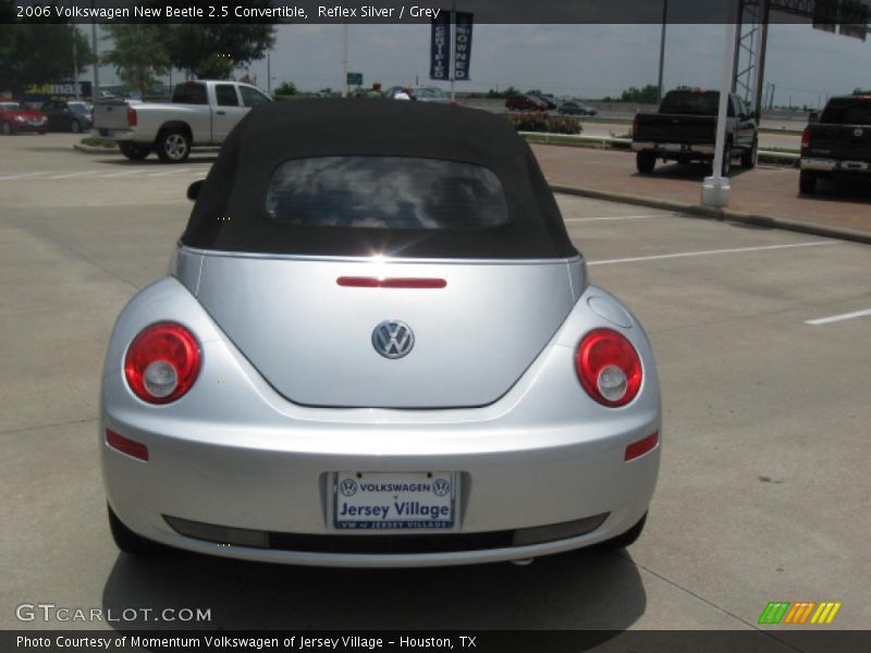 Reflex Silver / Grey 2006 Volkswagen New Beetle 2.5 Convertible