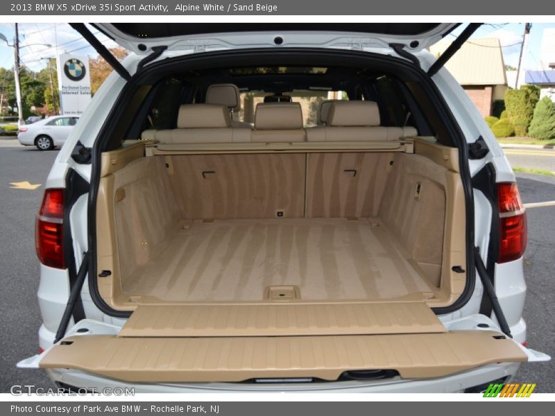  2013 X5 xDrive 35i Sport Activity Trunk