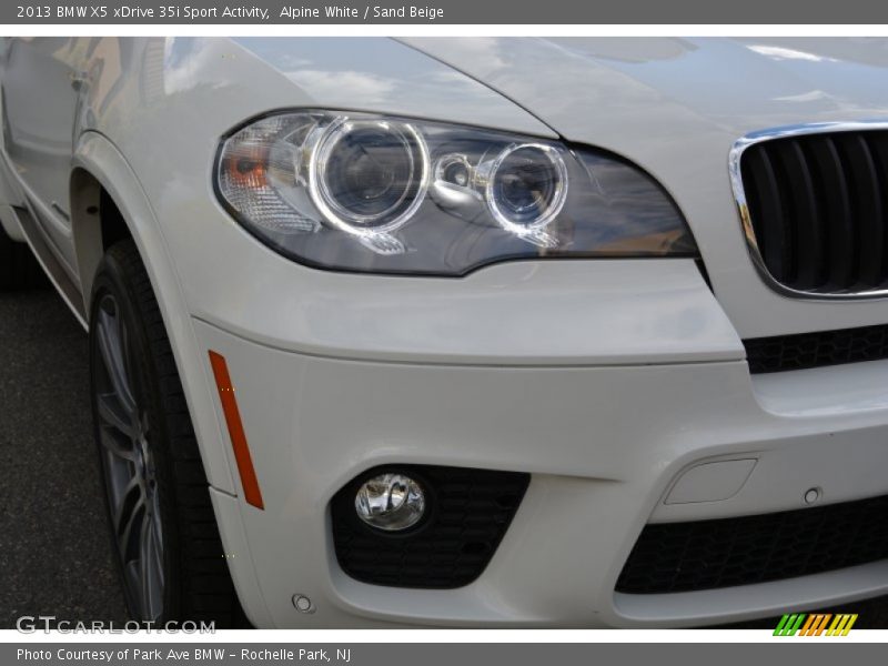 Alpine White / Sand Beige 2013 BMW X5 xDrive 35i Sport Activity