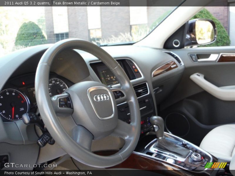 Teak Brown Metallic / Cardamom Beige 2011 Audi Q5 3.2 quattro