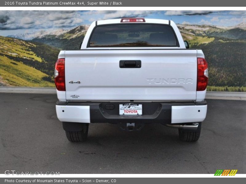 Super White / Black 2016 Toyota Tundra Platinum CrewMax 4x4