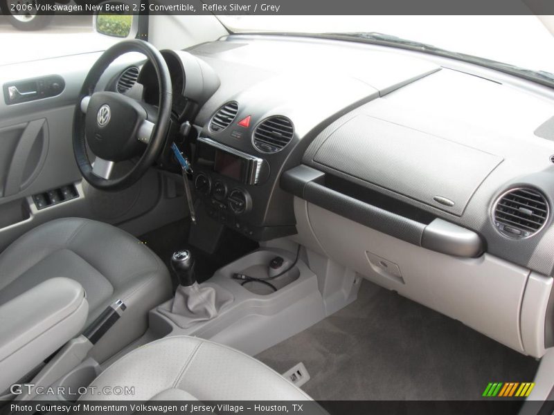 Reflex Silver / Grey 2006 Volkswagen New Beetle 2.5 Convertible