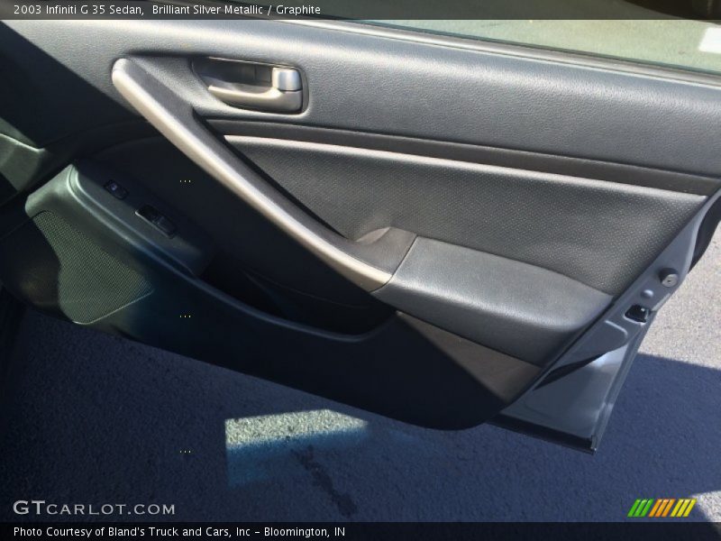 Brilliant Silver Metallic / Graphite 2003 Infiniti G 35 Sedan