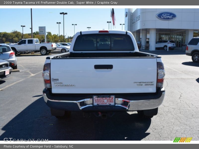 Super White / Graphite Gray 2009 Toyota Tacoma V6 PreRunner Double Cab