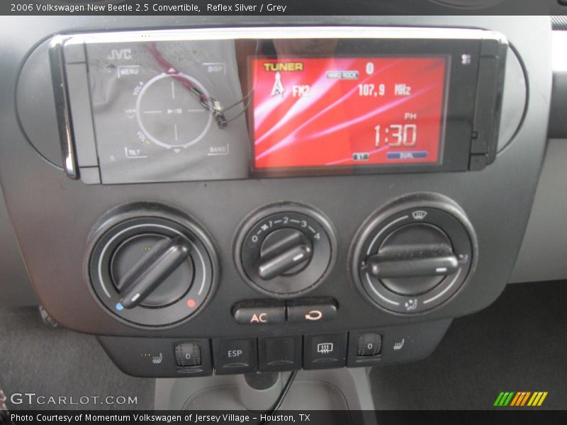 Reflex Silver / Grey 2006 Volkswagen New Beetle 2.5 Convertible