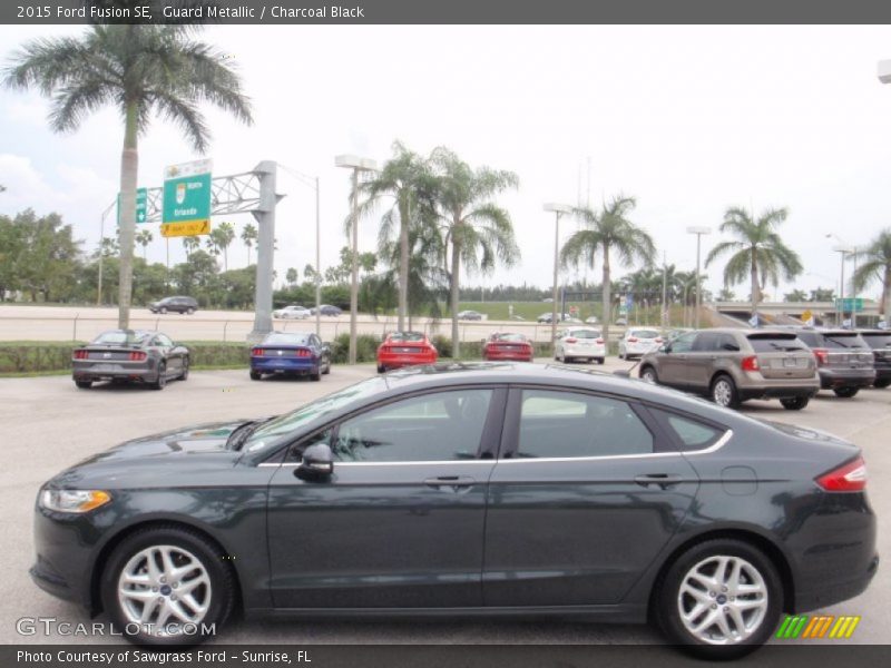 Guard Metallic / Charcoal Black 2015 Ford Fusion SE
