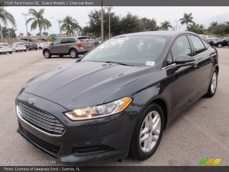 Guard Metallic / Charcoal Black 2015 Ford Fusion SE