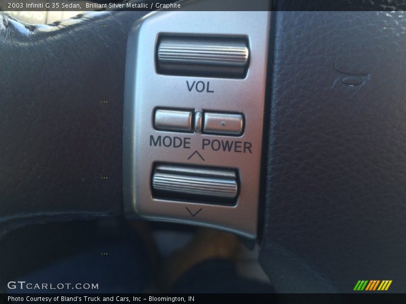 Brilliant Silver Metallic / Graphite 2003 Infiniti G 35 Sedan
