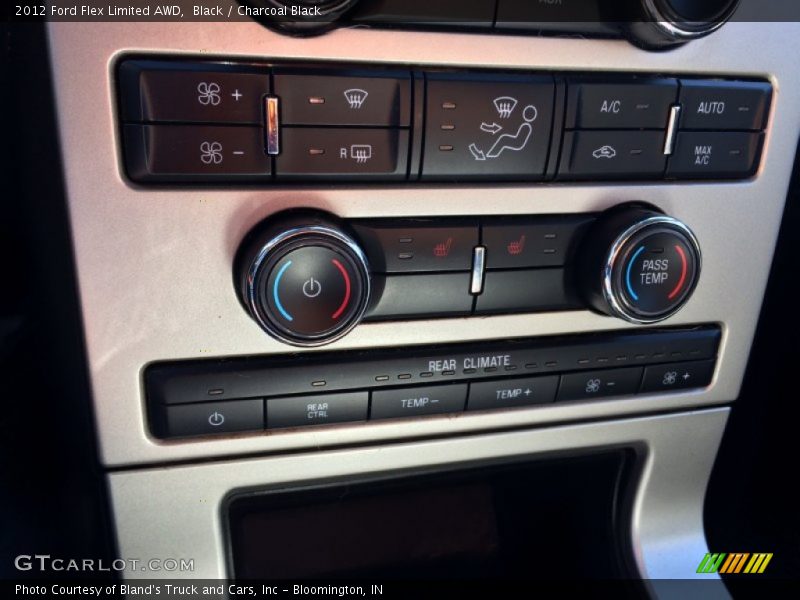 Black / Charcoal Black 2012 Ford Flex Limited AWD
