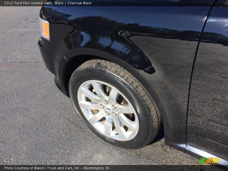 Black / Charcoal Black 2012 Ford Flex Limited AWD