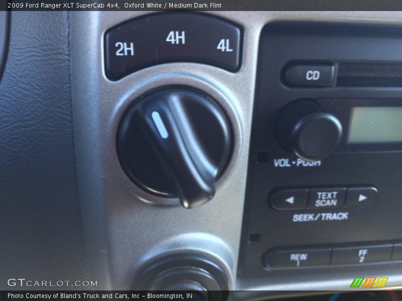 Oxford White / Medium Dark Flint 2009 Ford Ranger XLT SuperCab 4x4