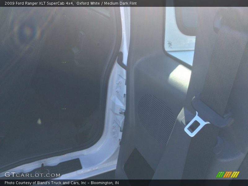 Oxford White / Medium Dark Flint 2009 Ford Ranger XLT SuperCab 4x4