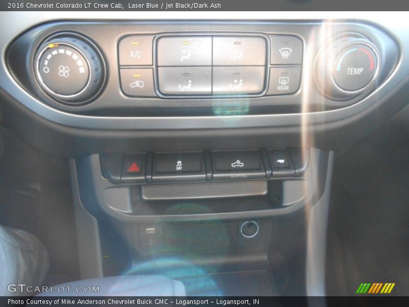 Laser Blue / Jet Black/Dark Ash 2016 Chevrolet Colorado LT Crew Cab