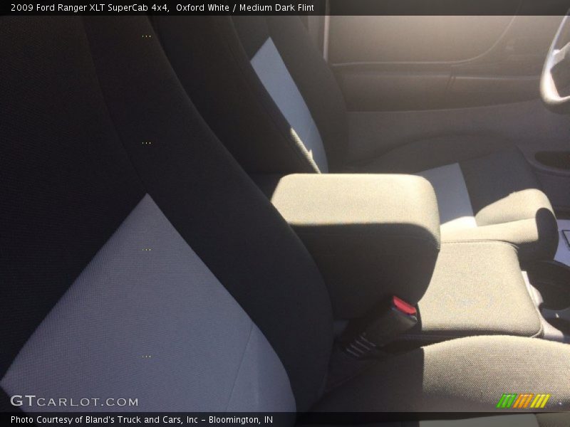 Oxford White / Medium Dark Flint 2009 Ford Ranger XLT SuperCab 4x4