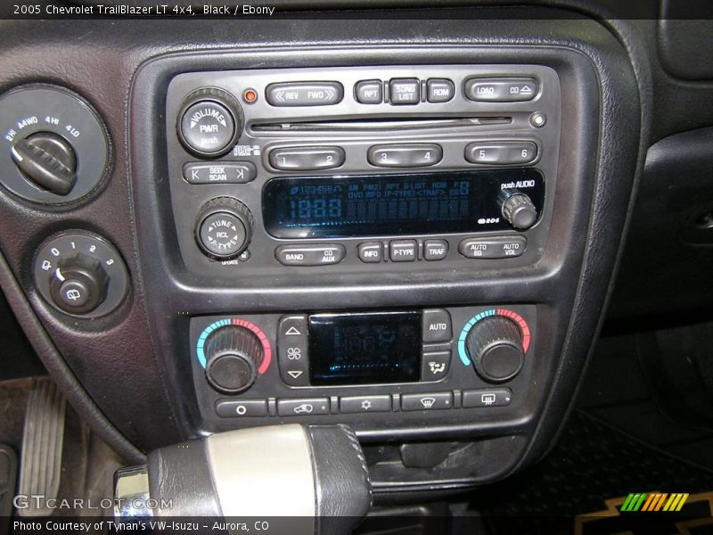 Black / Ebony 2005 Chevrolet TrailBlazer LT 4x4