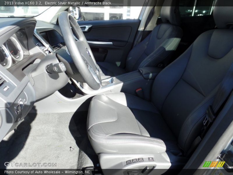 Electric Silver Metallic / Anthracite Black 2013 Volvo XC60 3.2