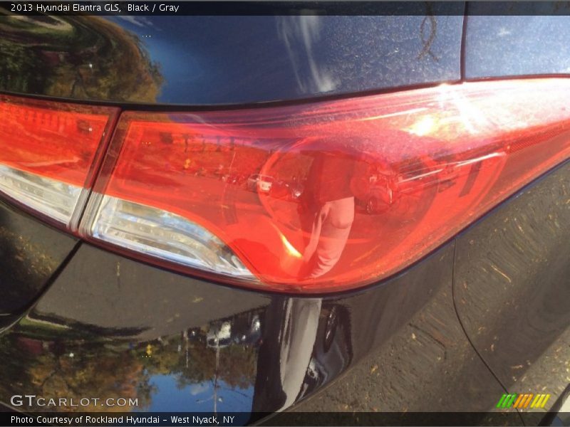 Black / Gray 2013 Hyundai Elantra GLS