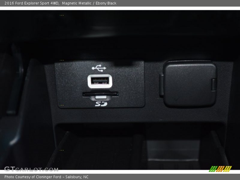 Magnetic Metallic / Ebony Black 2016 Ford Explorer Sport 4WD