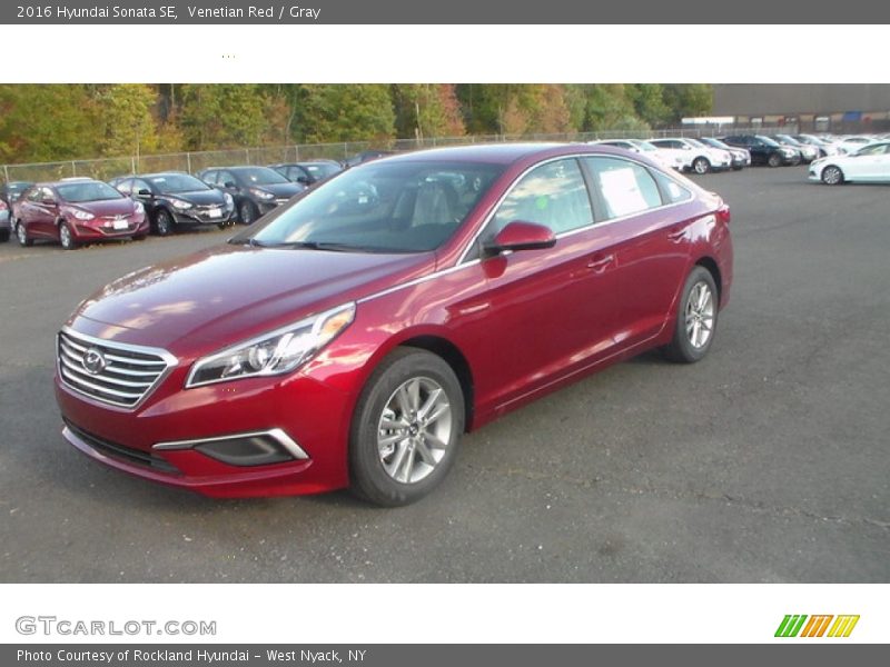 Venetian Red / Gray 2016 Hyundai Sonata SE