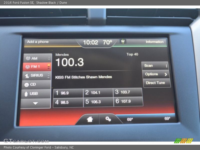 Shadow Black / Dune 2016 Ford Fusion SE