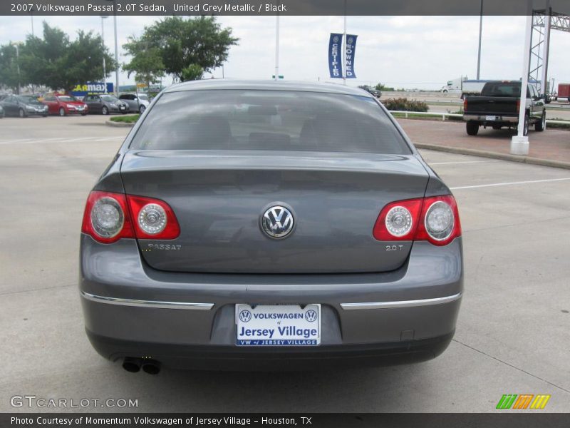 United Grey Metallic / Black 2007 Volkswagen Passat 2.0T Sedan