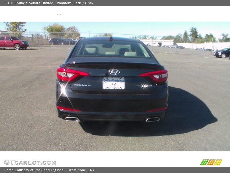 Phantom Black / Gray 2016 Hyundai Sonata Limited