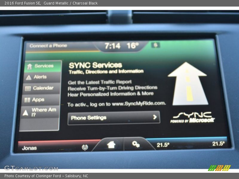 Guard Metallic / Charcoal Black 2016 Ford Fusion SE