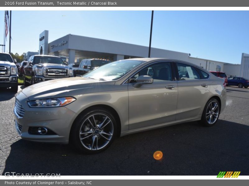 Tectonic Metallic / Charcoal Black 2016 Ford Fusion Titanium