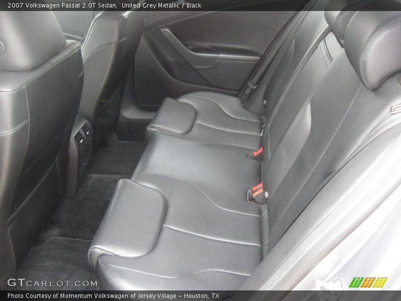 United Grey Metallic / Black 2007 Volkswagen Passat 2.0T Sedan