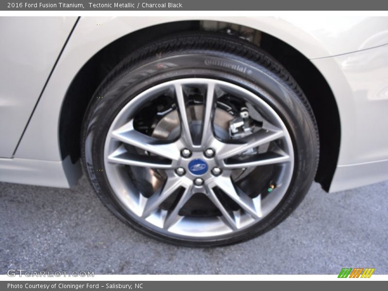 Tectonic Metallic / Charcoal Black 2016 Ford Fusion Titanium