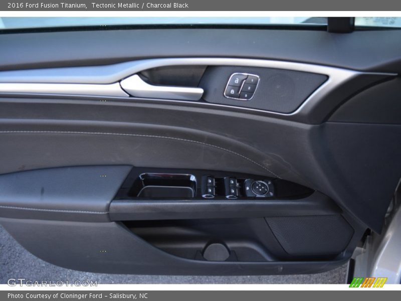 Tectonic Metallic / Charcoal Black 2016 Ford Fusion Titanium