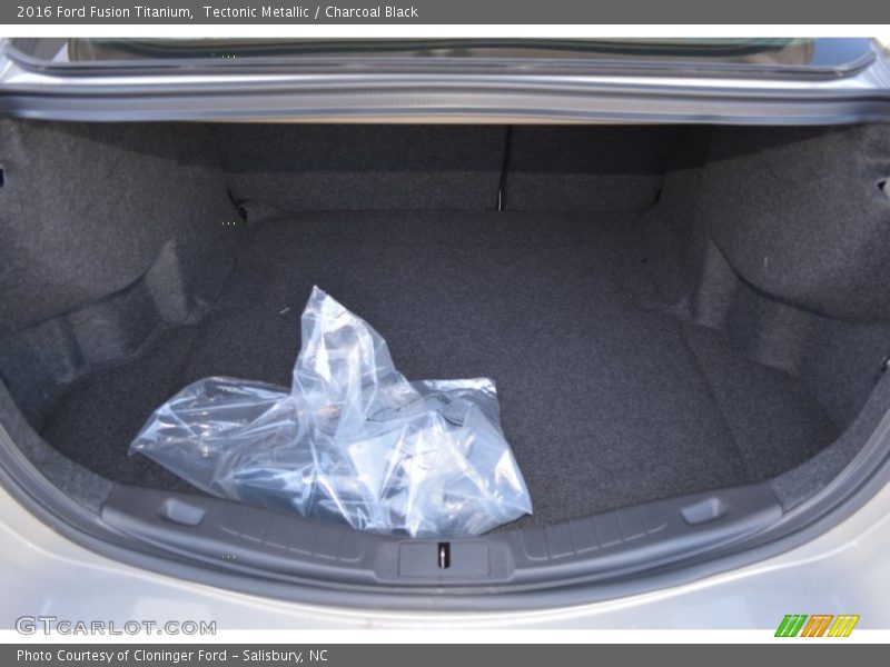 Tectonic Metallic / Charcoal Black 2016 Ford Fusion Titanium