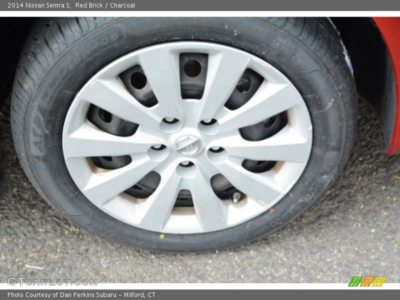 Red Brick / Charcoal 2014 Nissan Sentra S