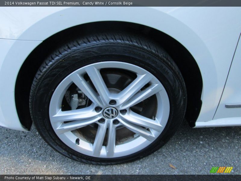 Candy White / Cornsilk Beige 2014 Volkswagen Passat TDI SEL Premium