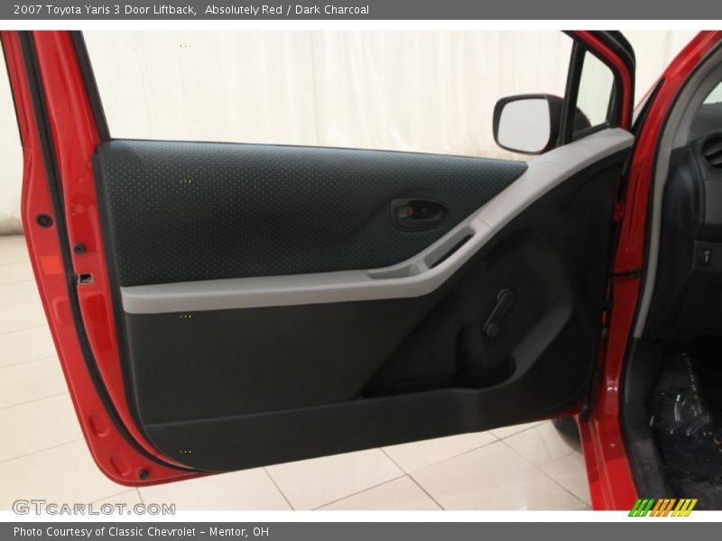 Absolutely Red / Dark Charcoal 2007 Toyota Yaris 3 Door Liftback