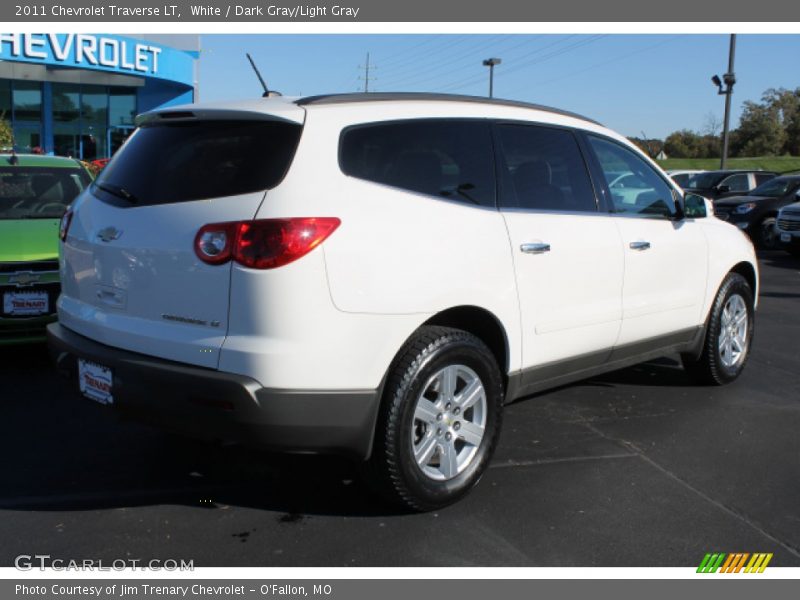 White / Dark Gray/Light Gray 2011 Chevrolet Traverse LT