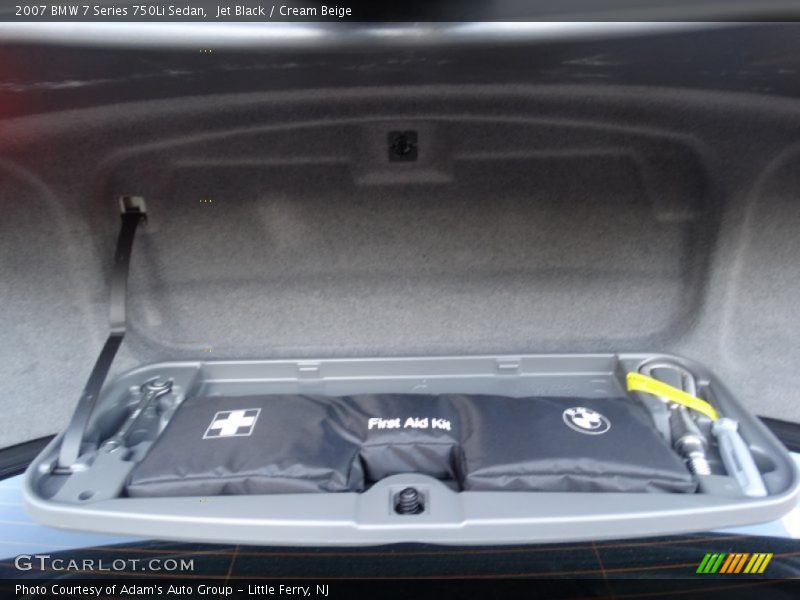 Jet Black / Cream Beige 2007 BMW 7 Series 750Li Sedan