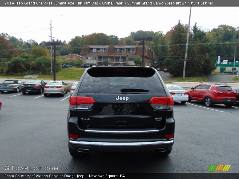 Brilliant Black Crystal Pearl / Summit Grand Canyon Jeep Brown Natura Leather 2014 Jeep Grand Cherokee Summit 4x4