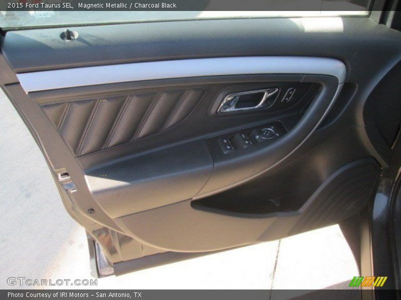 Magnetic Metallic / Charcoal Black 2015 Ford Taurus SEL
