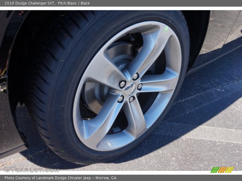 Pitch Black / Black 2016 Dodge Challenger SXT