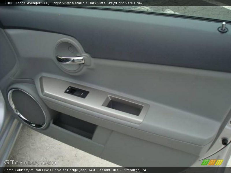Bright Silver Metallic / Dark Slate Gray/Light Slate Gray 2008 Dodge Avenger SXT