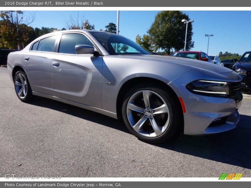 Front 3/4 View of 2016 Charger R/T