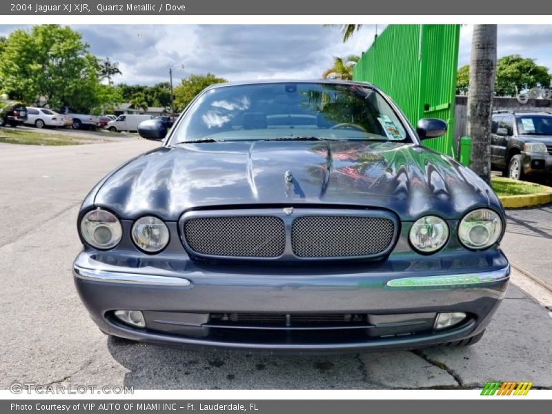 Quartz Metallic / Dove 2004 Jaguar XJ XJR