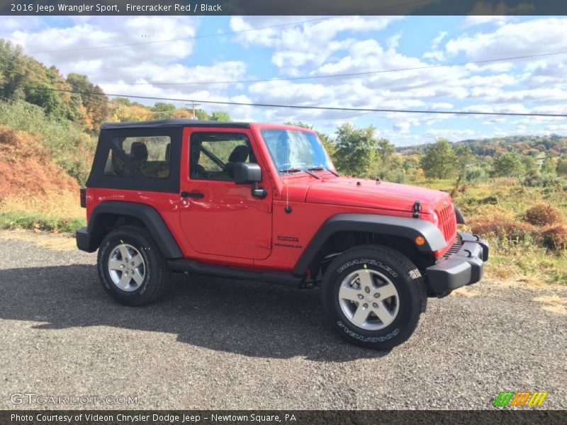Front 3/4 View of 2016 Wrangler Sport