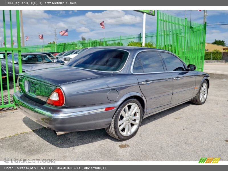 Quartz Metallic / Dove 2004 Jaguar XJ XJR