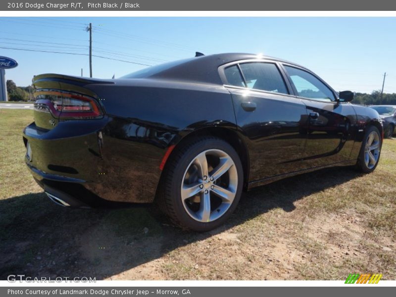 Pitch Black / Black 2016 Dodge Charger R/T