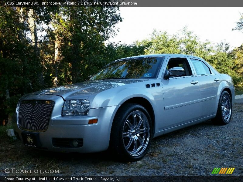 Bright Silver Metallic / Dark Slate Gray/Light Graystone 2005 Chrysler 300