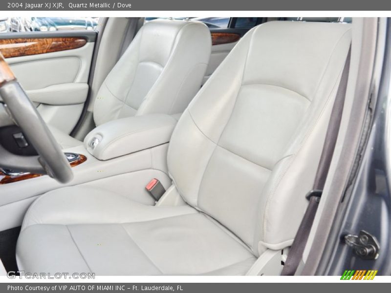 Quartz Metallic / Dove 2004 Jaguar XJ XJR